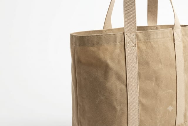 Market Tote — detail